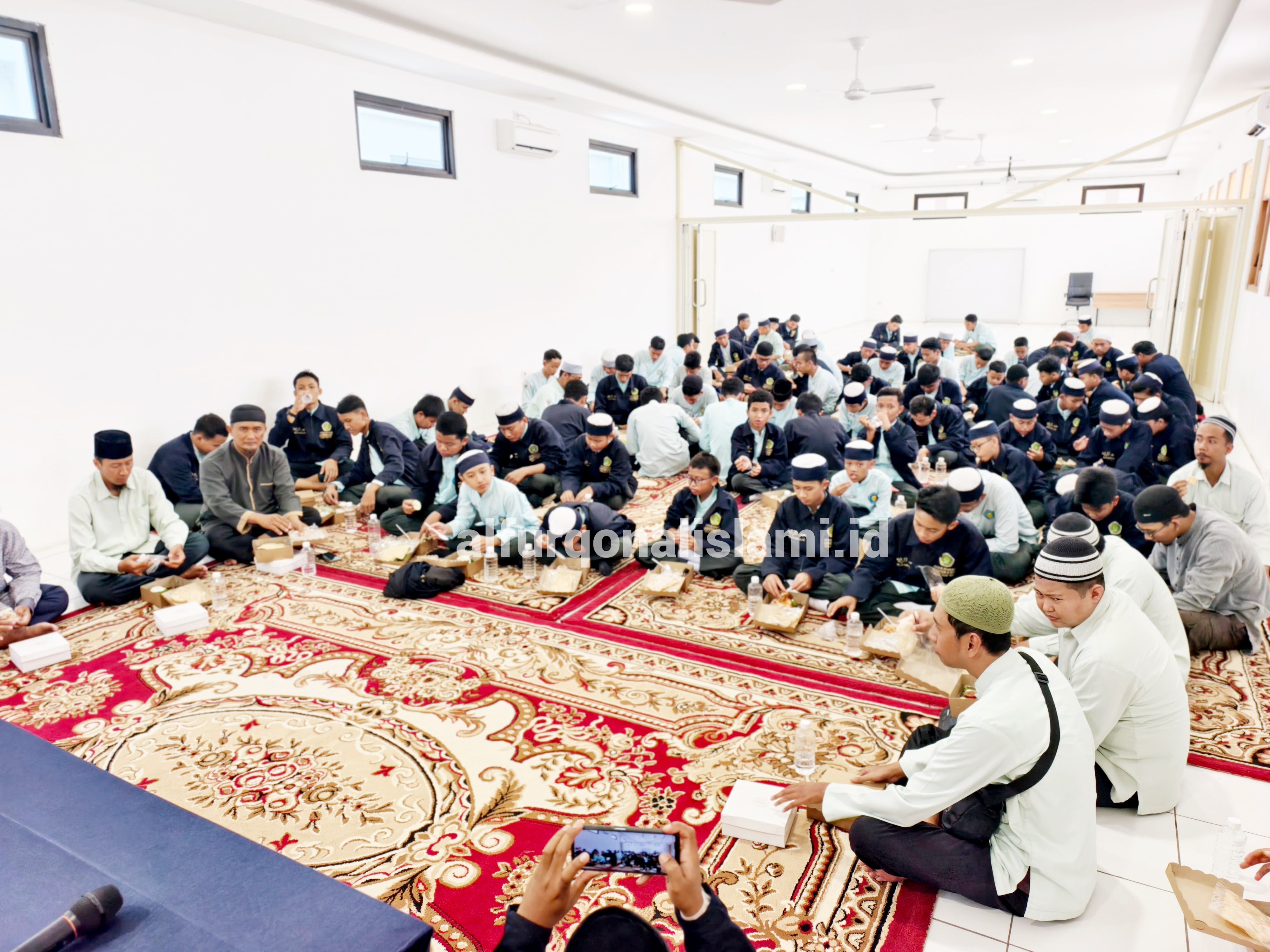 Hangatnya Kunjungan Studi Banding dari Ma'had Aly Ar Robithoh